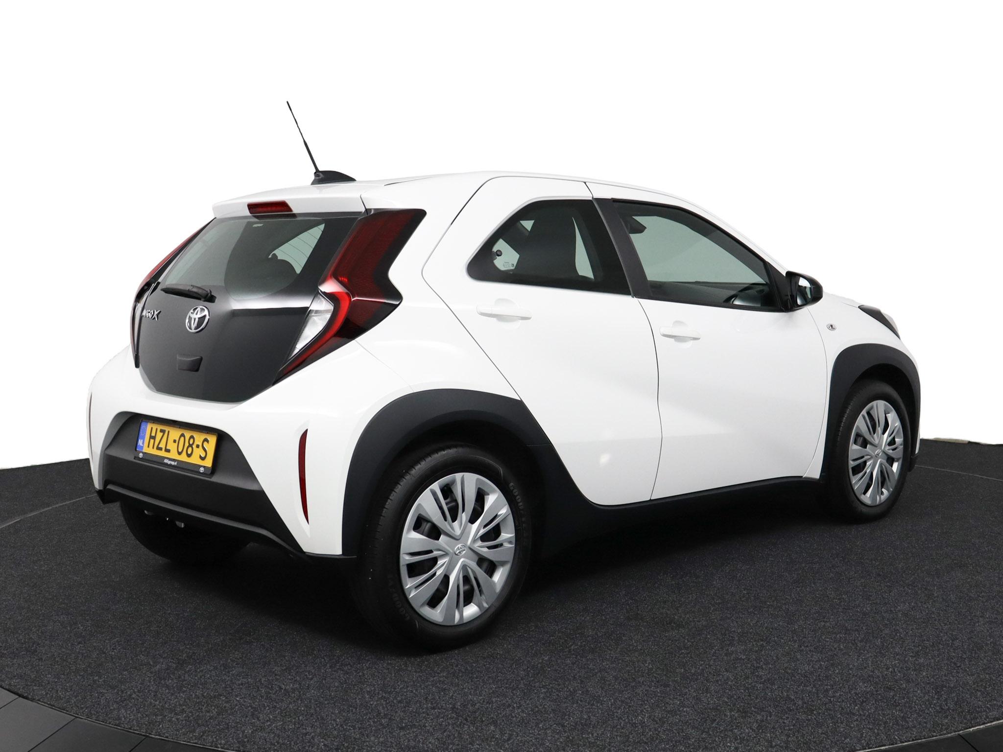 Toyota Aygo X 1.0 VVT-i MT Play - Afbeelding 2