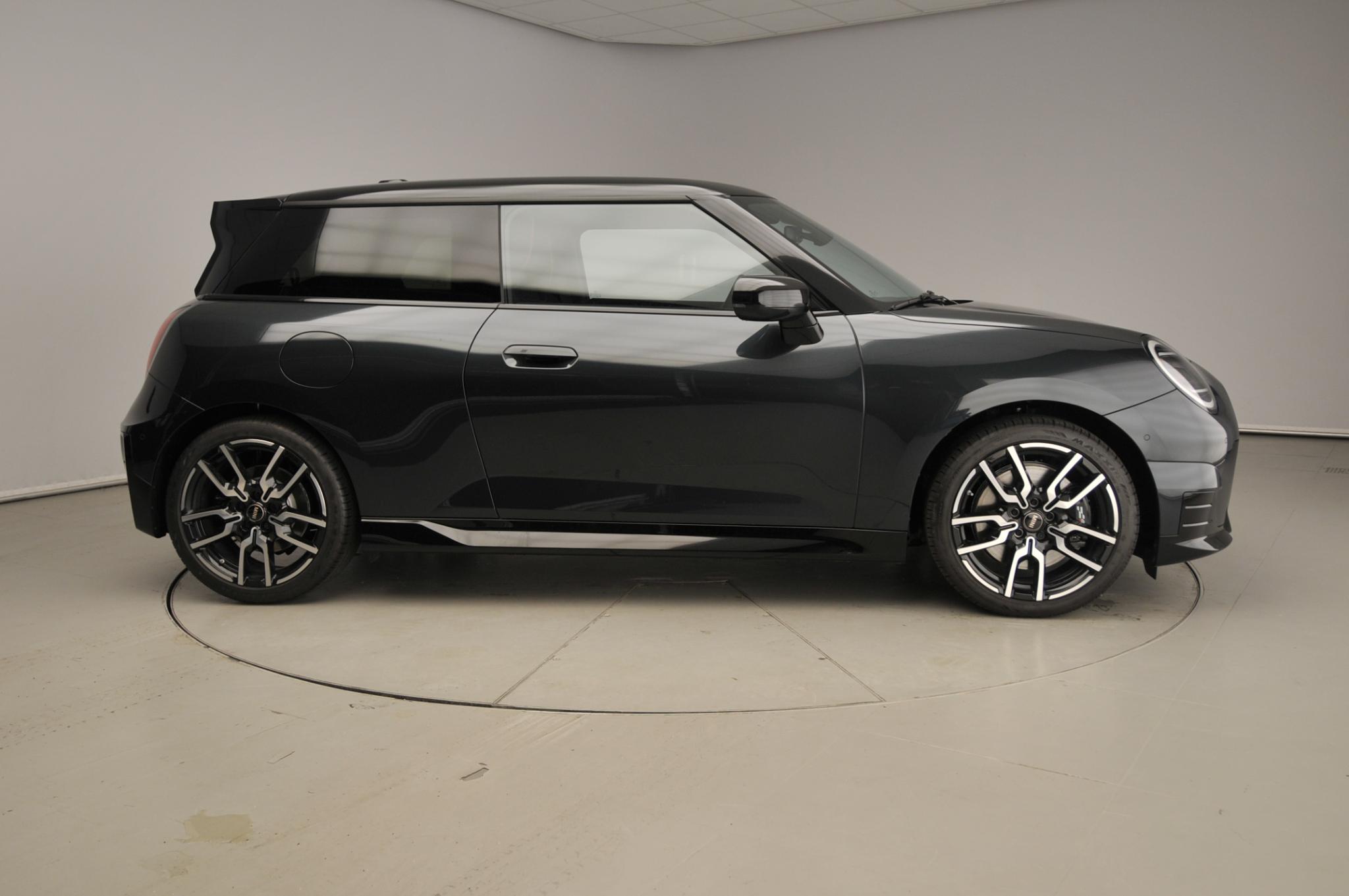MINI 3-Deurs Cooper E - Afbeelding 4