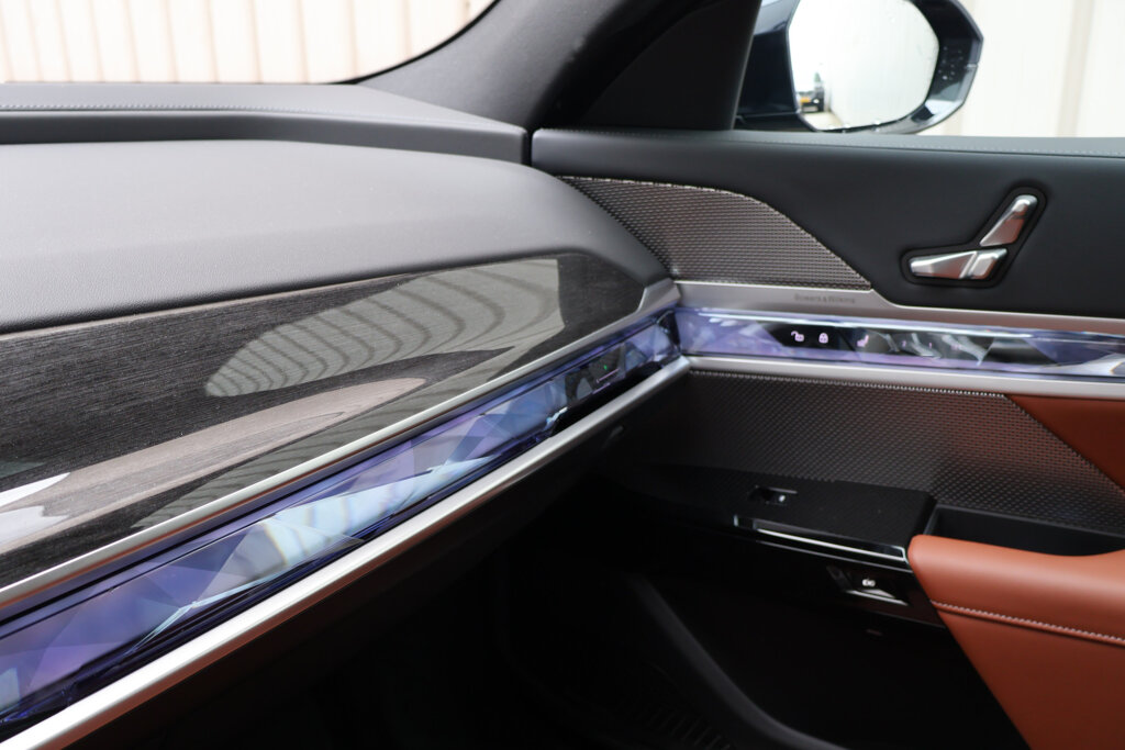 BMW i7 15