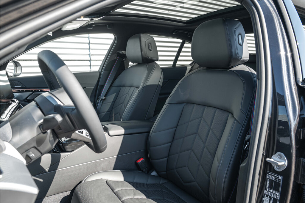 BMW i5 4