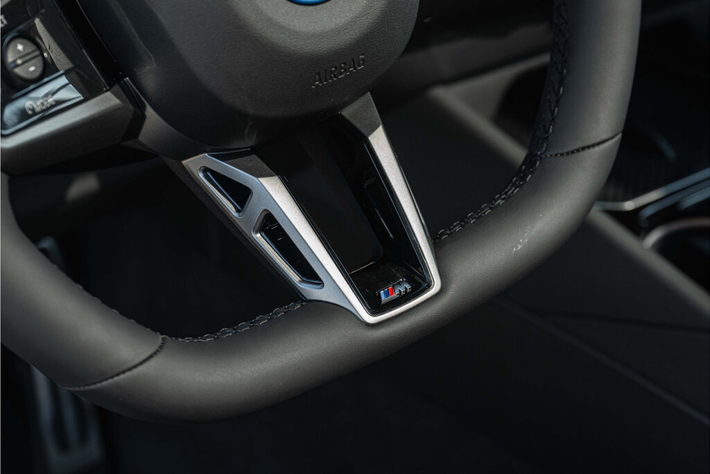 BMW i5 34