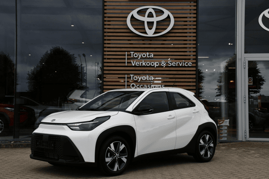 Toyota Aygo X Hybrid 115 Play Automaat 116pk