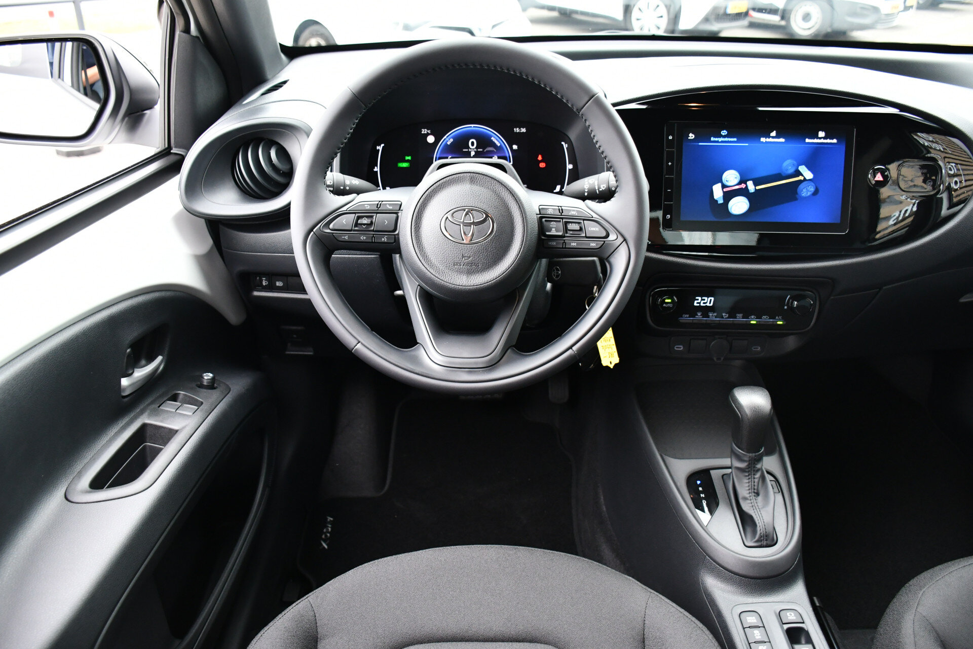 Toyota Aygo X Hybrid 115 Play Automaat 116pk - Afbeelding 4