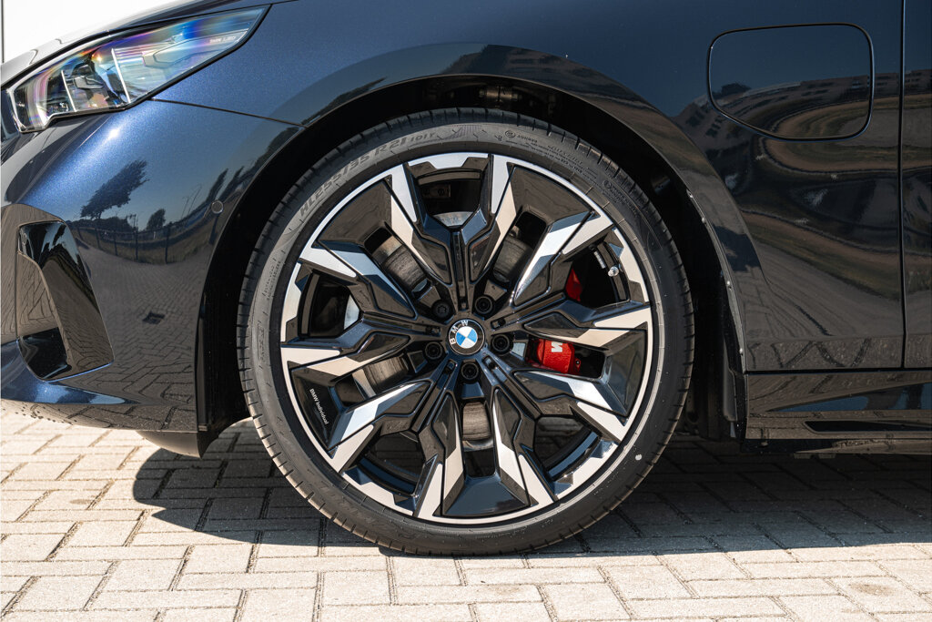 BMW 5 Serie 43