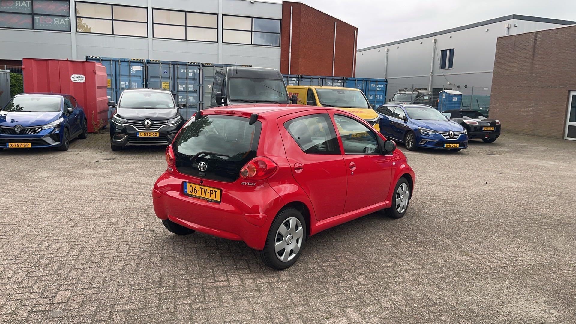 Toyota Aygo 1.0-12V + - Afbeelding 5