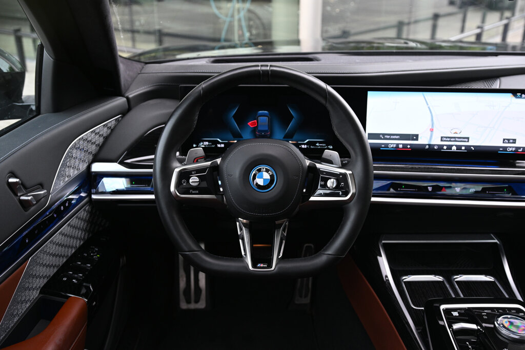 BMW 7 Serie 12