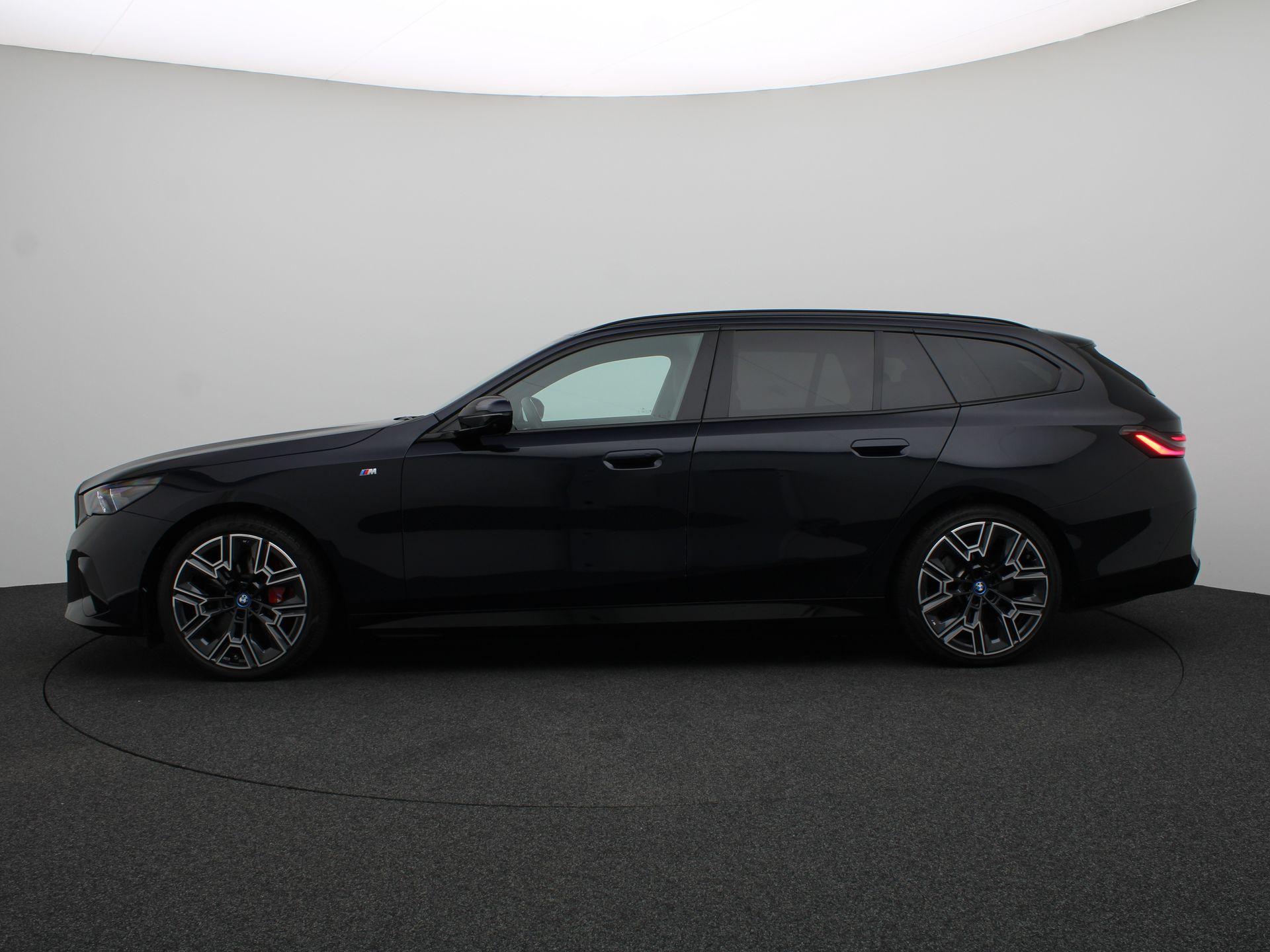 BMW i5 Touring eDrive 40 - Afbeelding 4