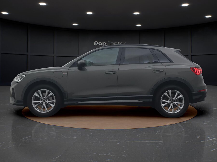 Audi Q3 45 TFSIe S-line