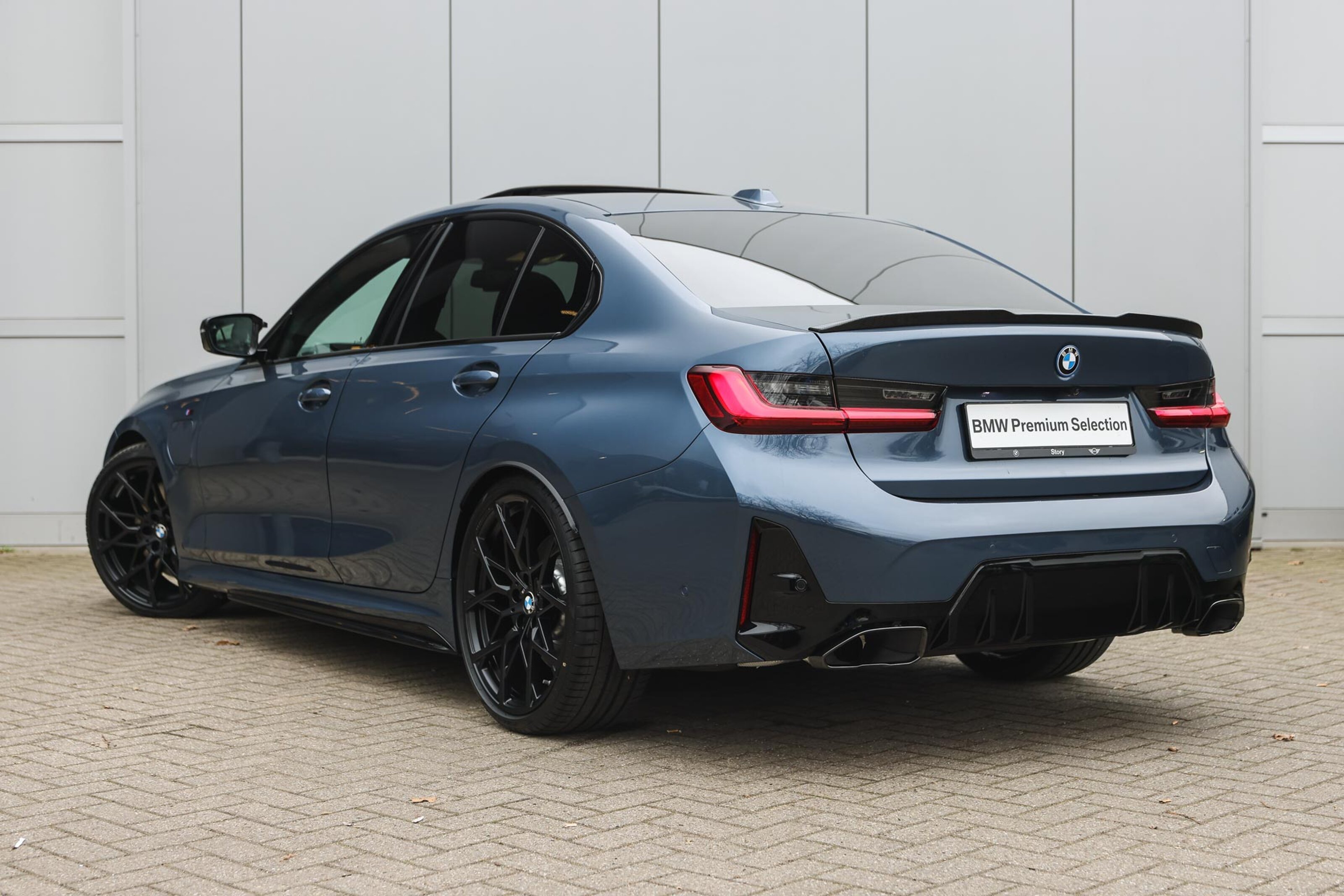 BMW 3 Serie 330e M Sport Automaat