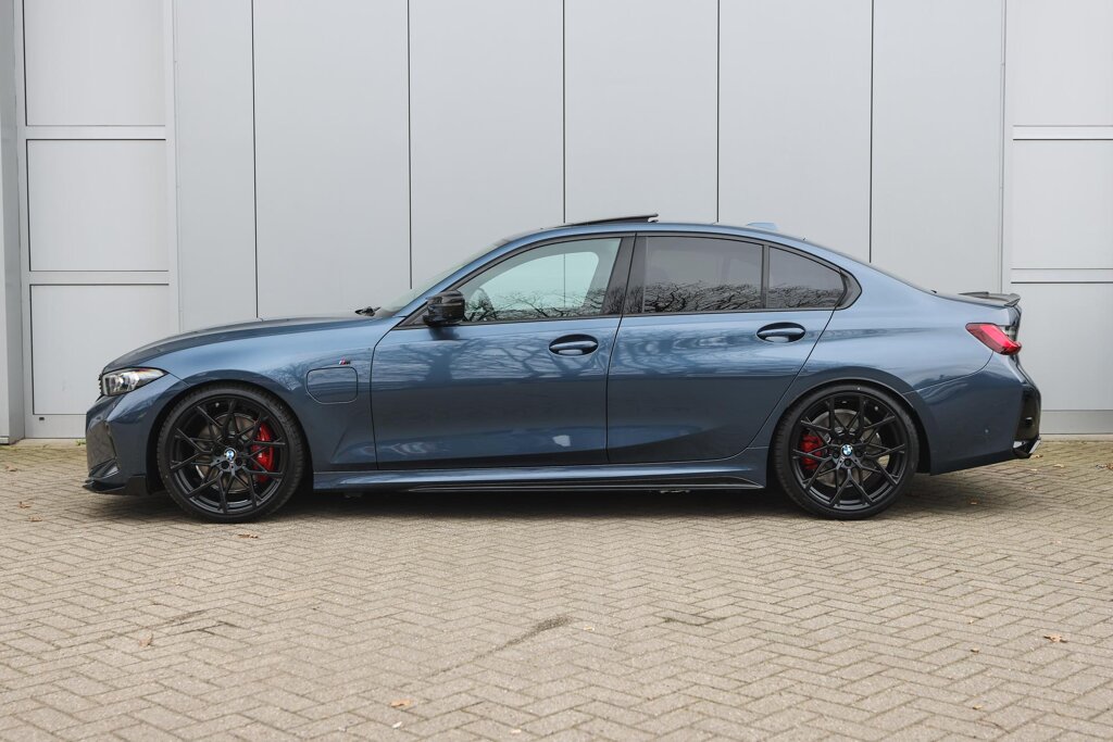 BMW 3 Serie 8