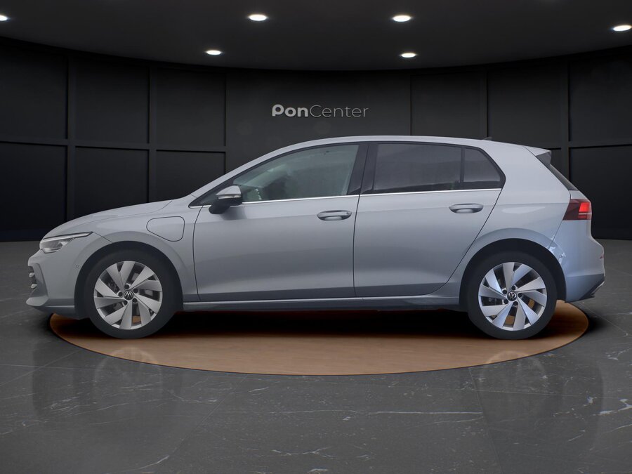 Volkswagen Golf 1.5 eHybrid Style