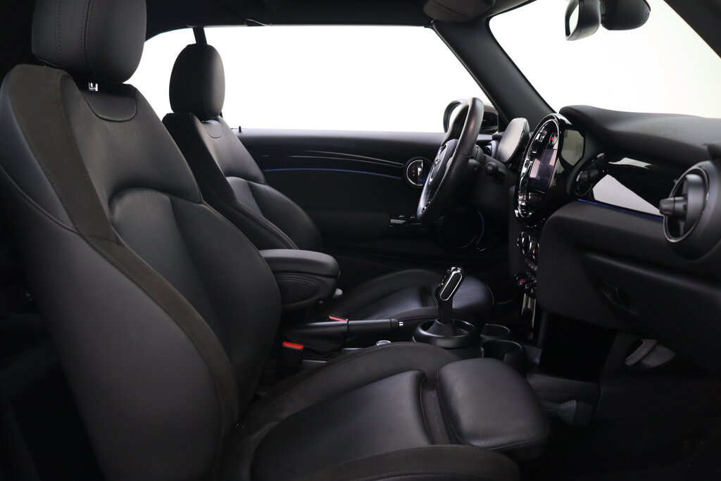 MINI Cooper Cabrio 18