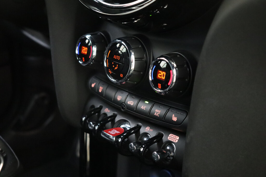 MINI Cooper Cabrio 19