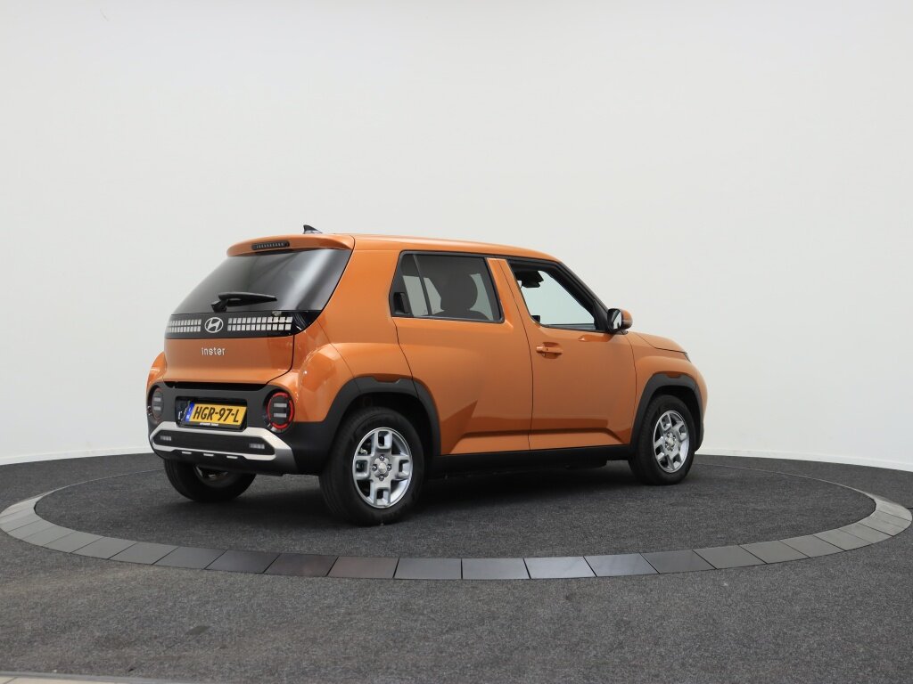 Hyundai Inster Pulse 49 kWh | Navigatie | Camera | Carplay | - Afbeelding 2