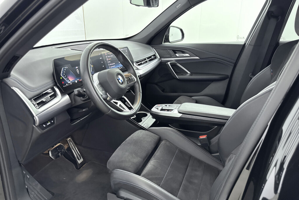 BMW X1 8