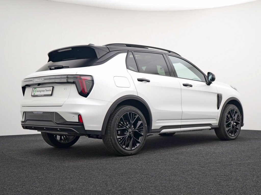 Lynk & Co 01 1.5 More | Pano | Private lease 779 pm - Afbeelding 2