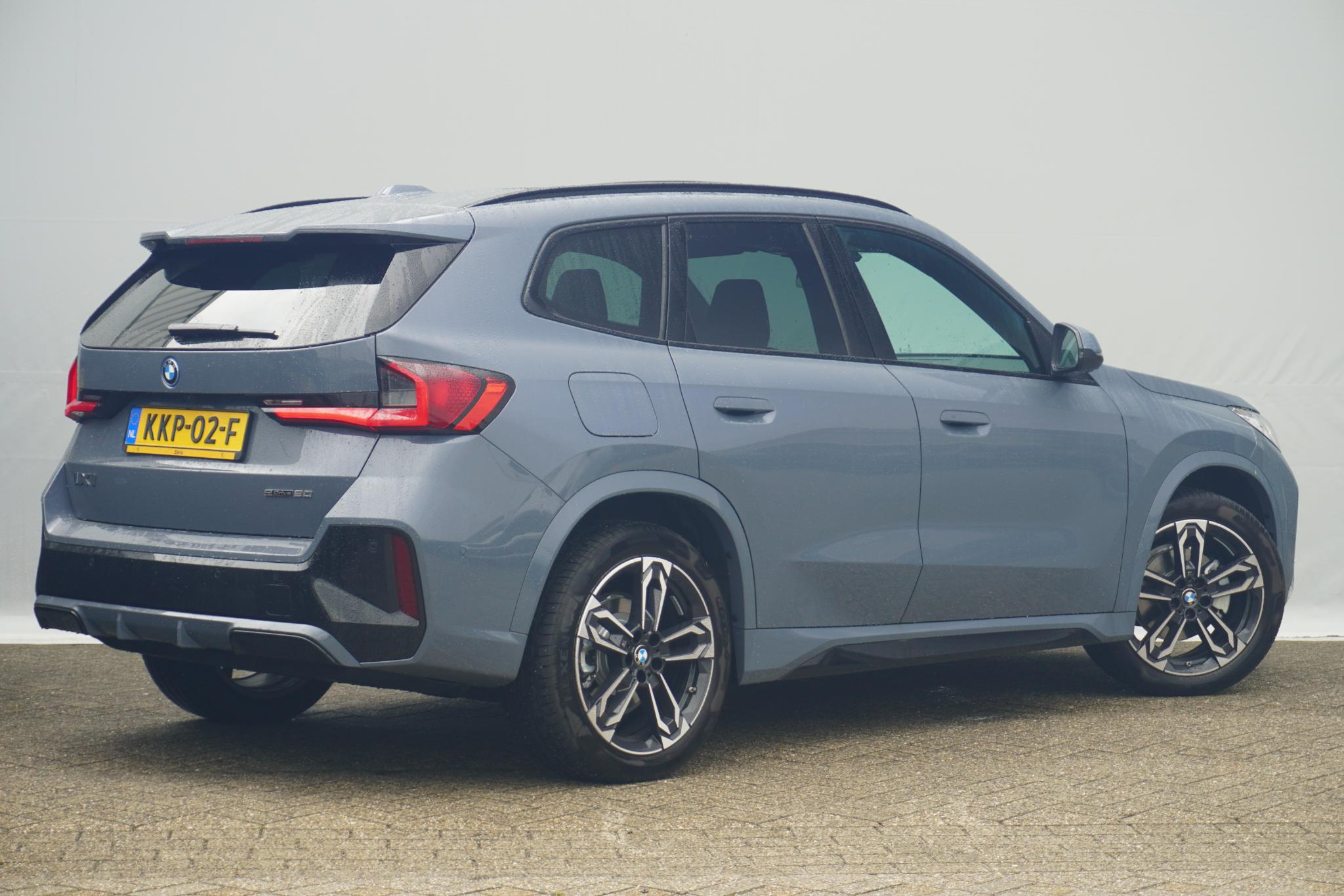 BMW iX1 eDrive20 - Afbeelding 2