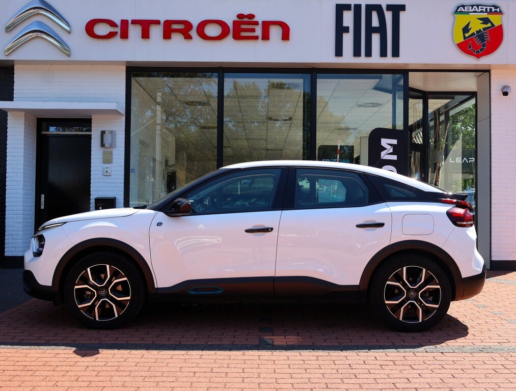 Citroën ë-C4 EV 50kWh 136PK Automaat Feel, Rijklaarprijs | Camera | Navi by App | DAB+ | Lichtmetalen wielen - Afbeelding 2