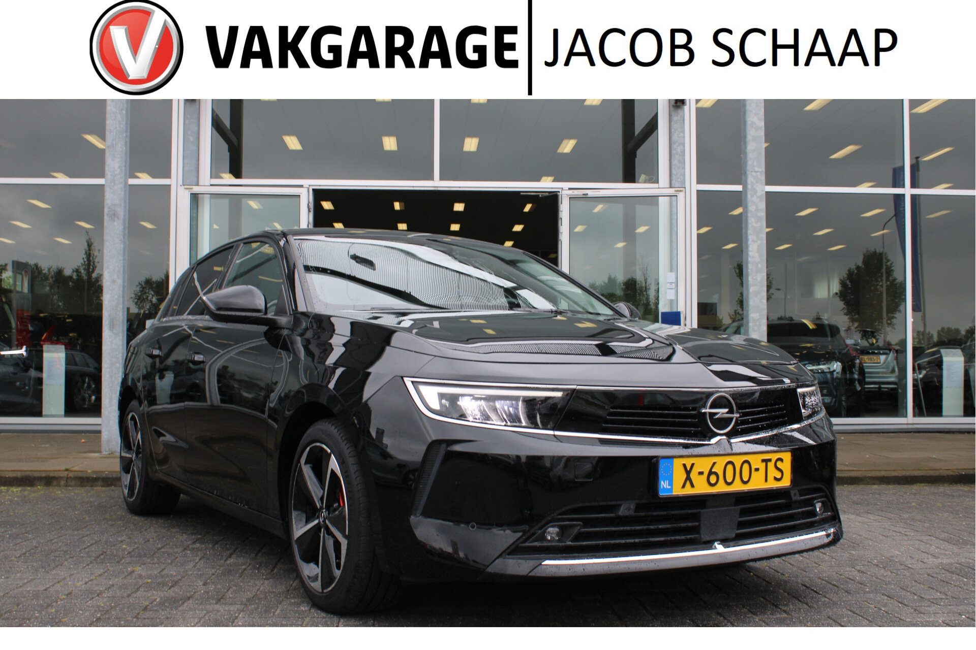 Opel Astra 1.2 GS Line
