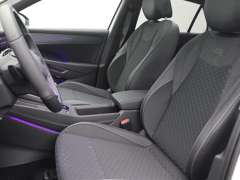 Volkswagen T-Roc 1.5 eTsi R-Line First Edition 150PK DSG Pano-Schuifdak, Trekhaak, Black Style, 20" LM Velgen, Keyless, Side Asisst, Matrix LED-Verlichting, Achteruitrijcamera - Bild 5