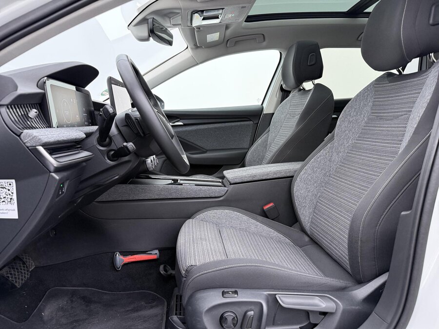 Škoda Superb Combi 1.5 TSI First Edition