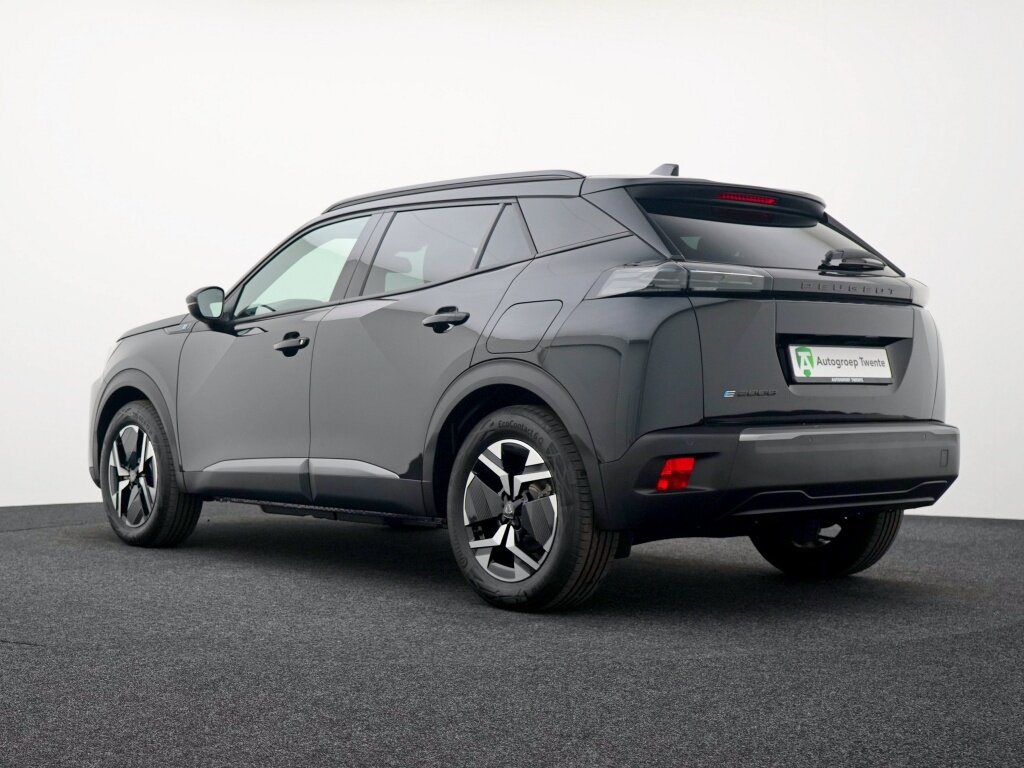 Peugeot e-2008