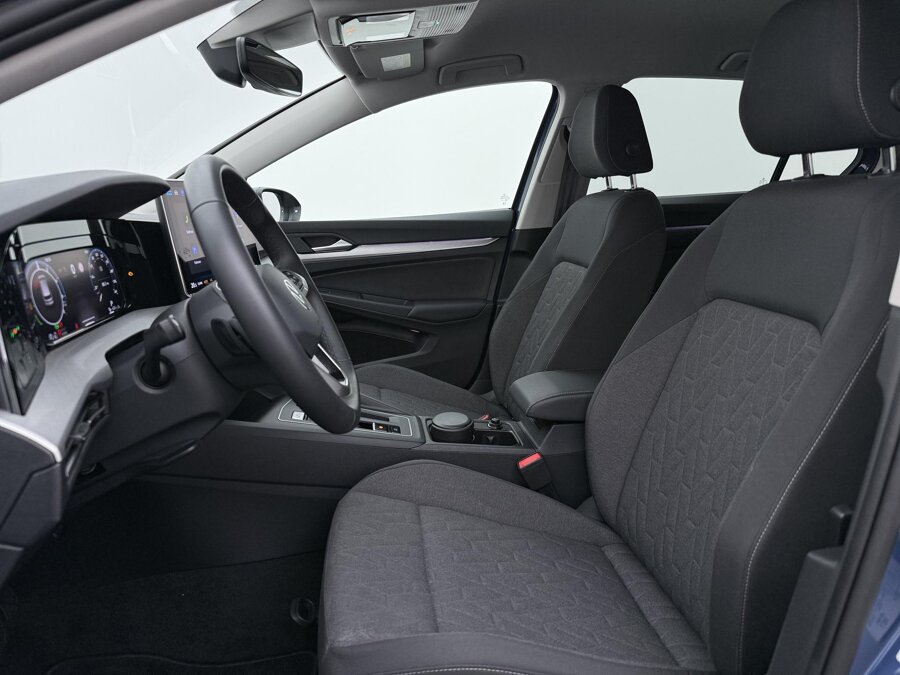 Volkswagen Golf 1.5 eHybrid Life Edition