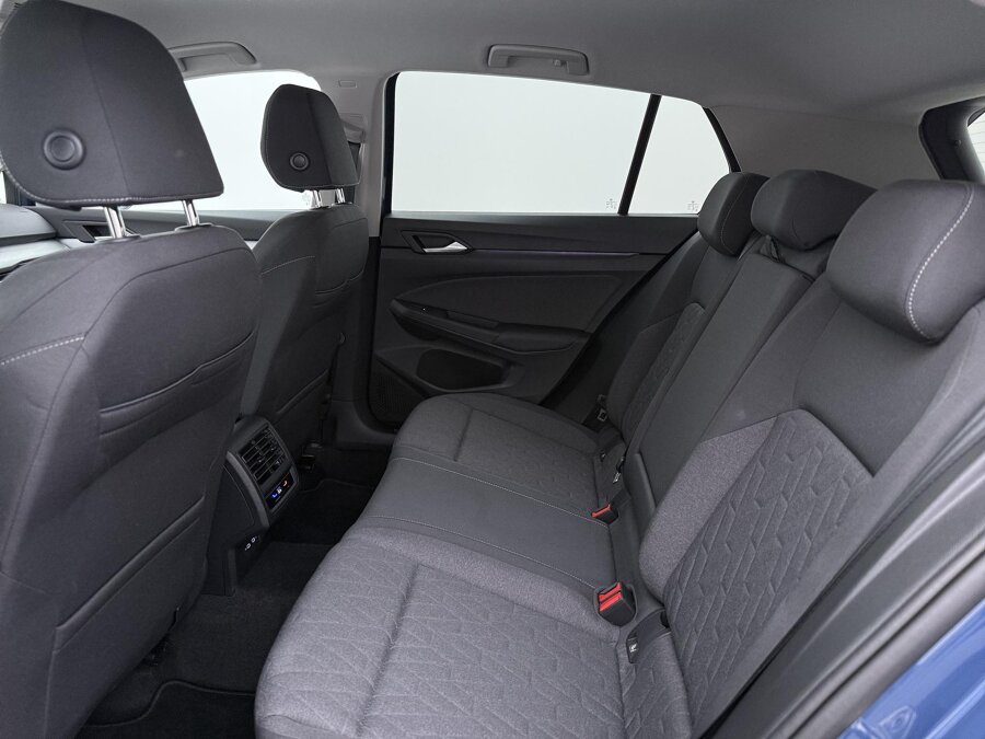 Volkswagen Golf 1.5 eHybrid Life Edition