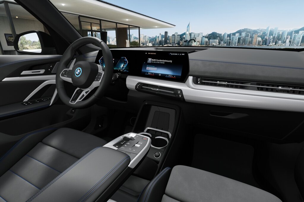 BMW X1 8