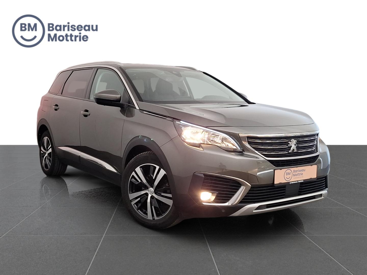 Peugeot 5008 ALLURE 7-ZIT *TREKHAAK*PANO EN OPEN DAK*SENSOREN VOOR EN ACHTER*DAB*GPS*CARPLAY*KLIMAATREGELING*