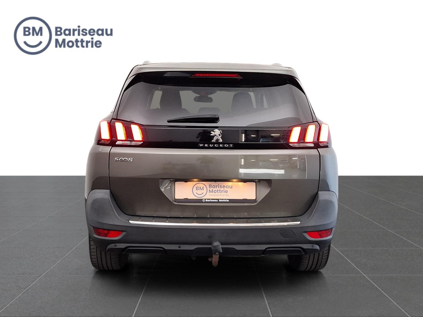 Peugeot 5008 ALLURE 7-ZIT *TREKHAAK*PANO EN OPEN DAK*SENSOREN VOOR EN ACHTER*DAB*GPS*CARPLAY*KLIMAATREGELING* - Afbeelding 5