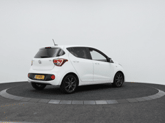 Hyundai i10 1.0i Comfort | Navigatie | Airco | 15 inch | Cruise Control | - Afbeelding 2