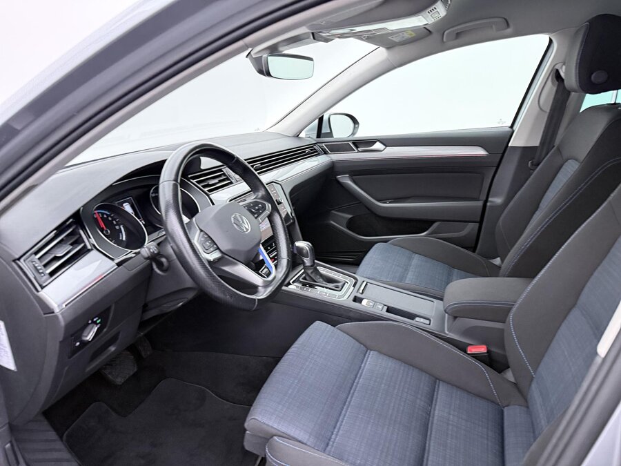 Volkswagen Passat Variant 1.4 TSI PHEV GTE Business