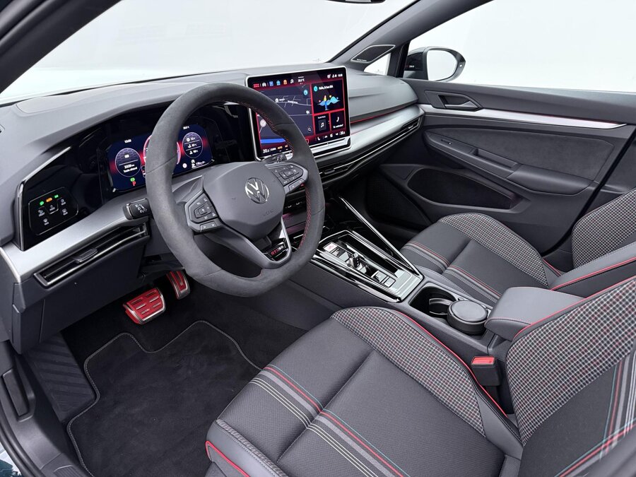 Volkswagen Golf GTI Clubsport Edition 50 2.0 TSI 325 PK