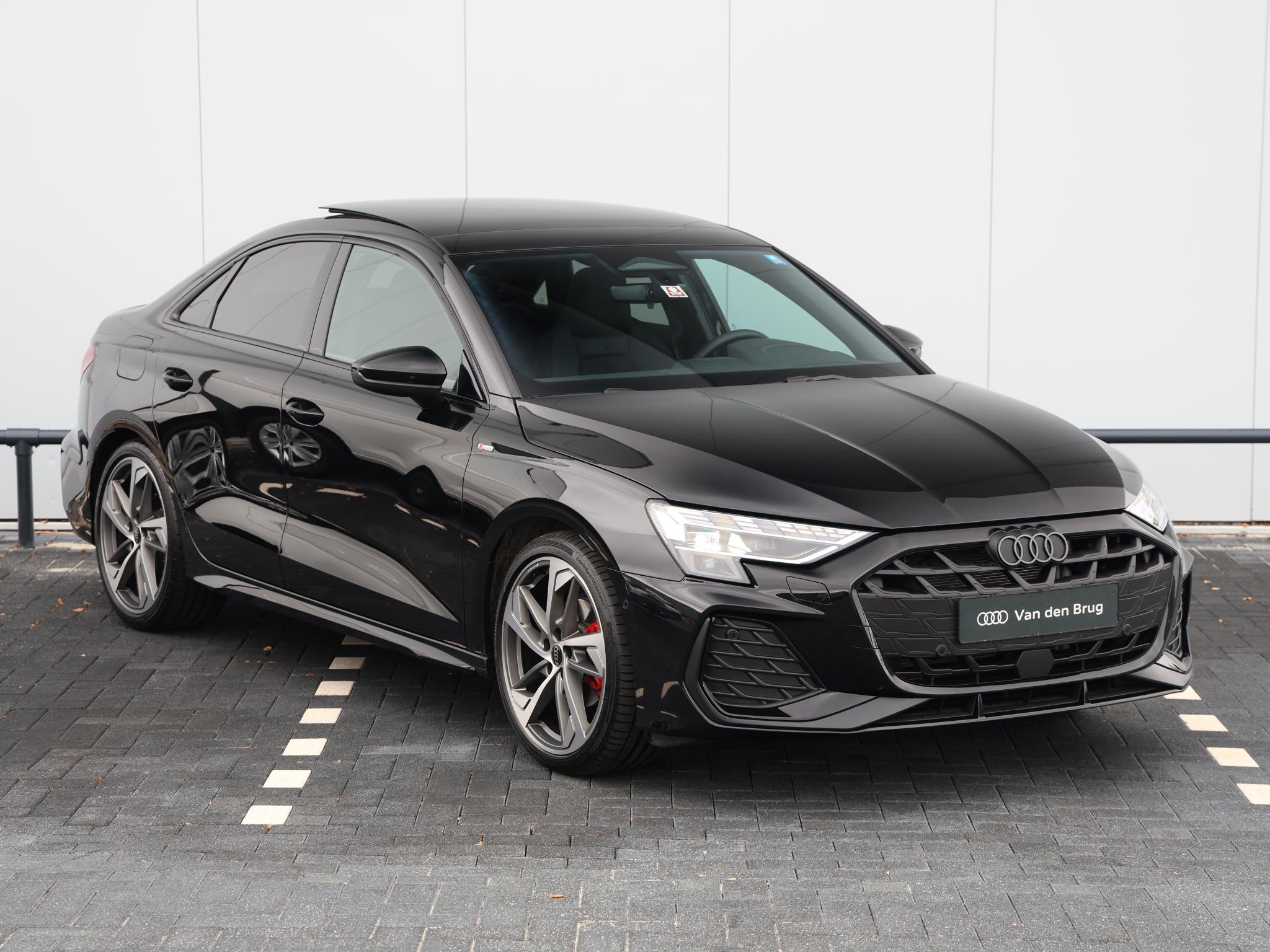 Audi A3 Limousine 35 TFSI S edition - Afbeelding 3