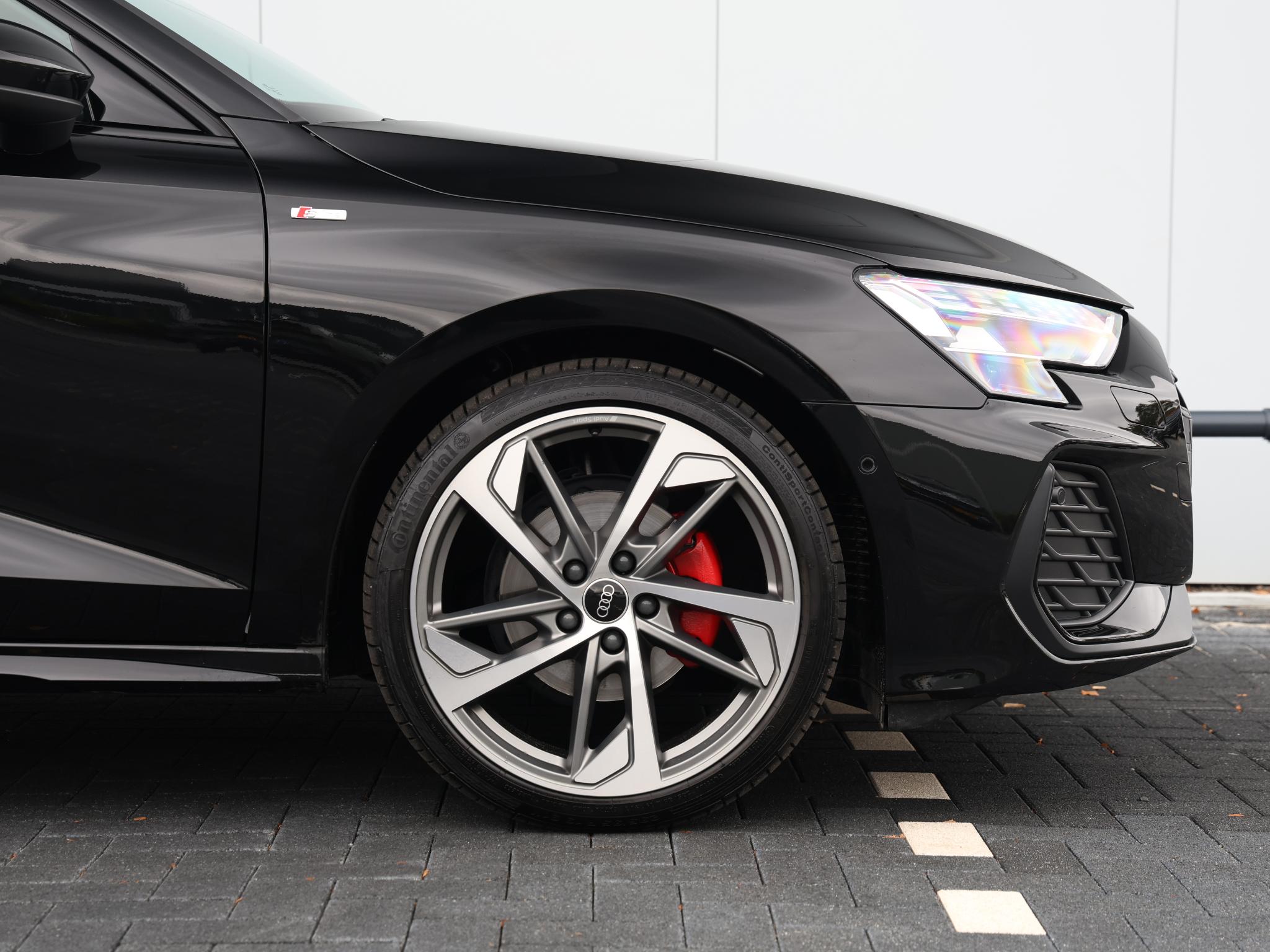 Audi A3 Limousine 35 TFSI S edition - Afbeelding 4