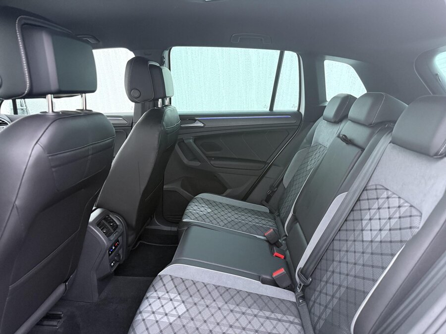 Volkswagen Tiguan 1.4 TSI eHybrid R-Line Business+