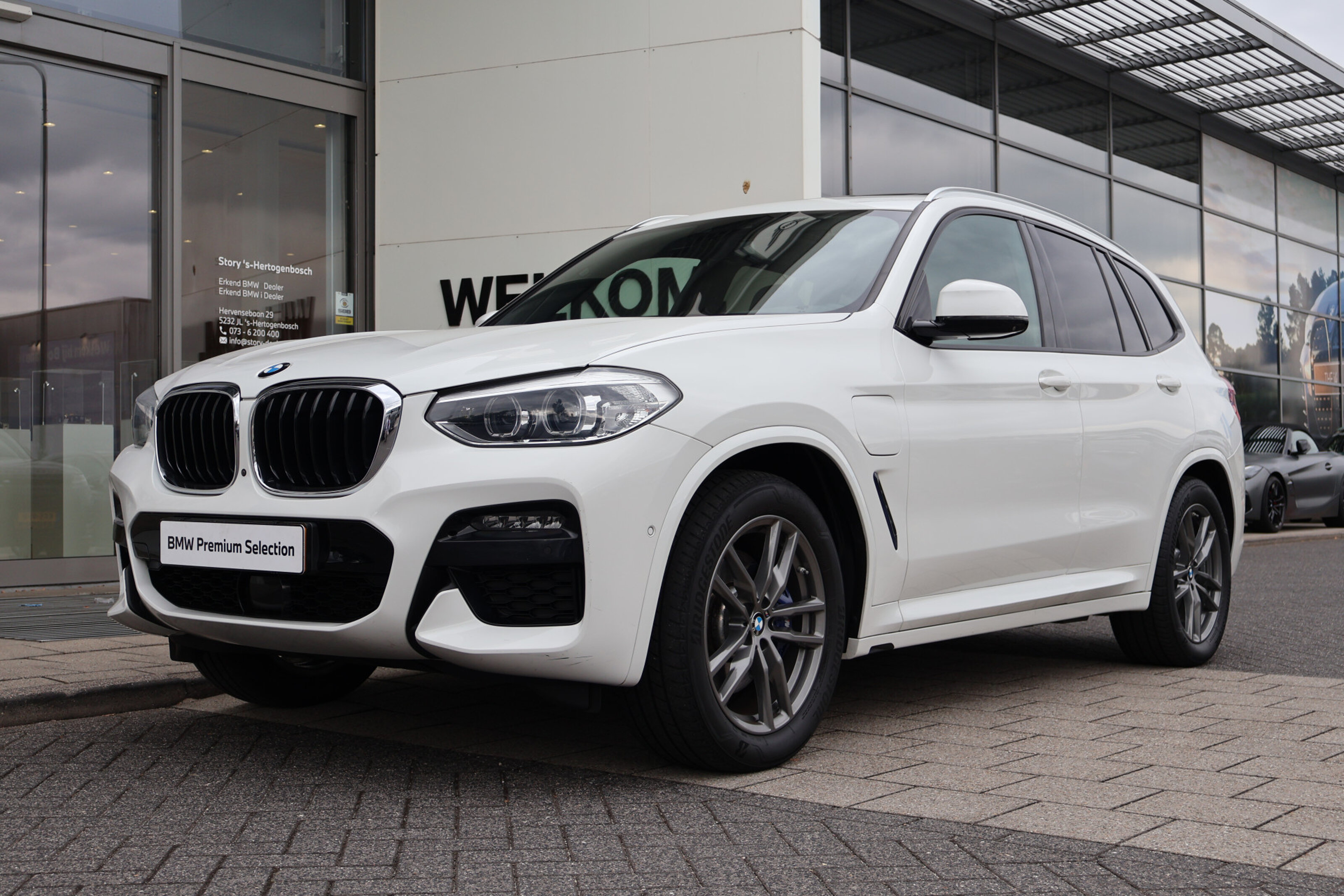 BMW X3 7