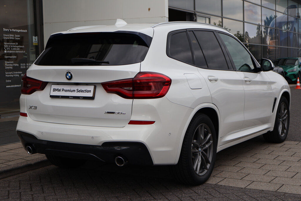 BMW X3 8