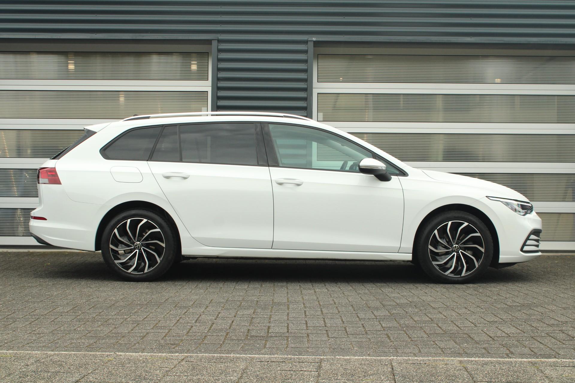 Volkswagen Golf Variant 1.0 eTSI 110kW DSG Life - Afbeelding 3