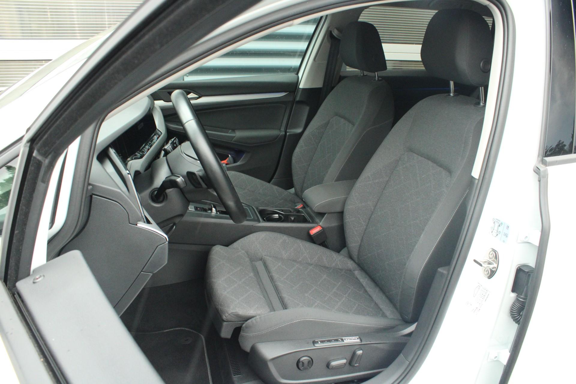 Volkswagen Golf Variant 1.0 eTSI 110kW DSG Life - Afbeelding 4