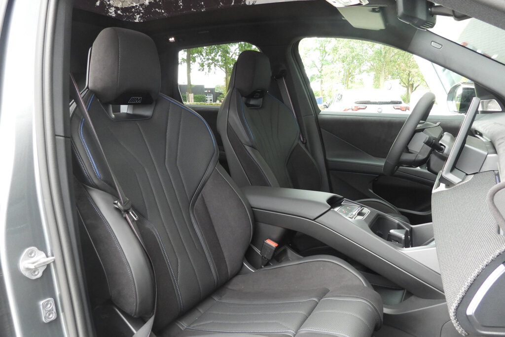 BMW iX3 22