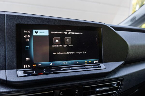 Apple Carplay/Android Auto