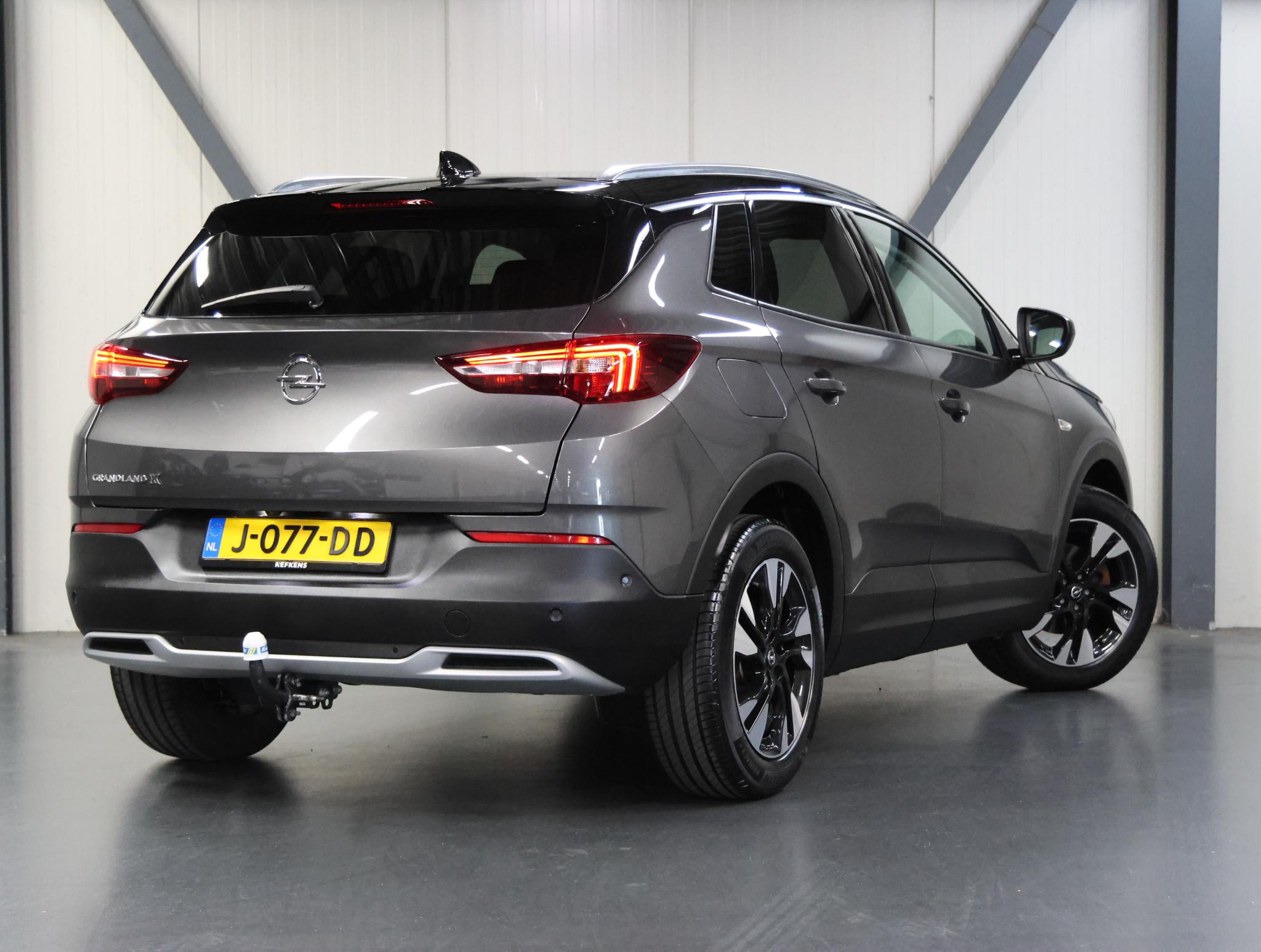 Opel Grandland X 1.6 Turbo 180PK Business Executive - Afbeelding 3