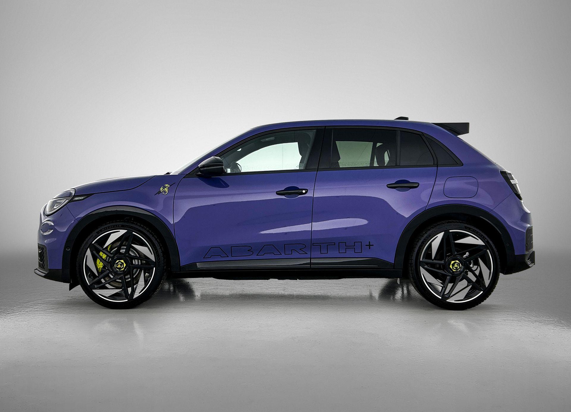 Abarth 600e Scorpionissima 54 kWh - Afbeelding 4