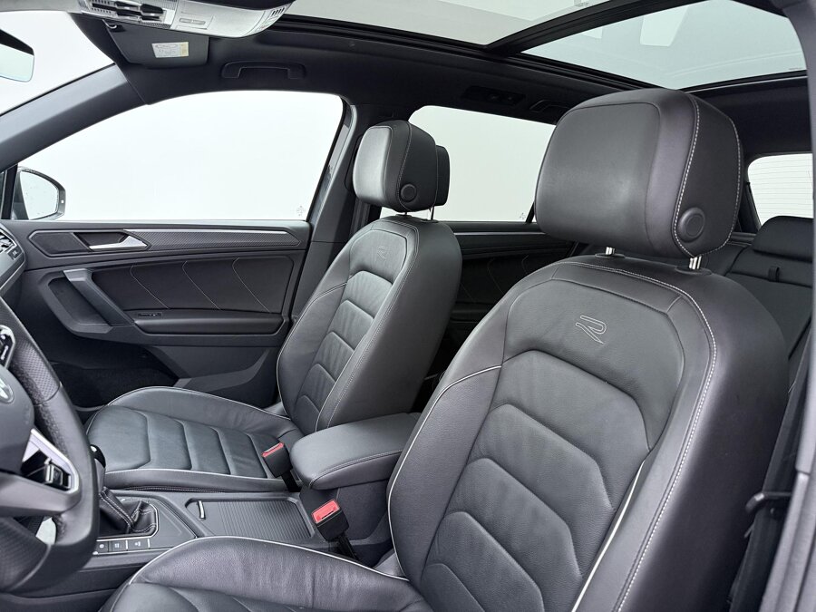 Volkswagen Tiguan 1.4 TSI eHybrid R-Line Business