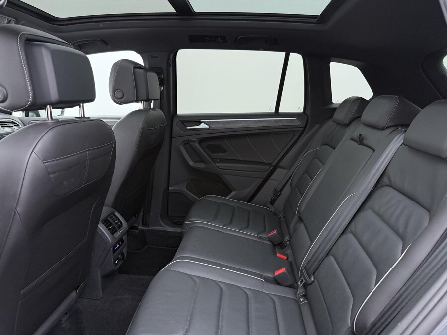 Volkswagen Tiguan 1.4 TSI eHybrid R-Line Business