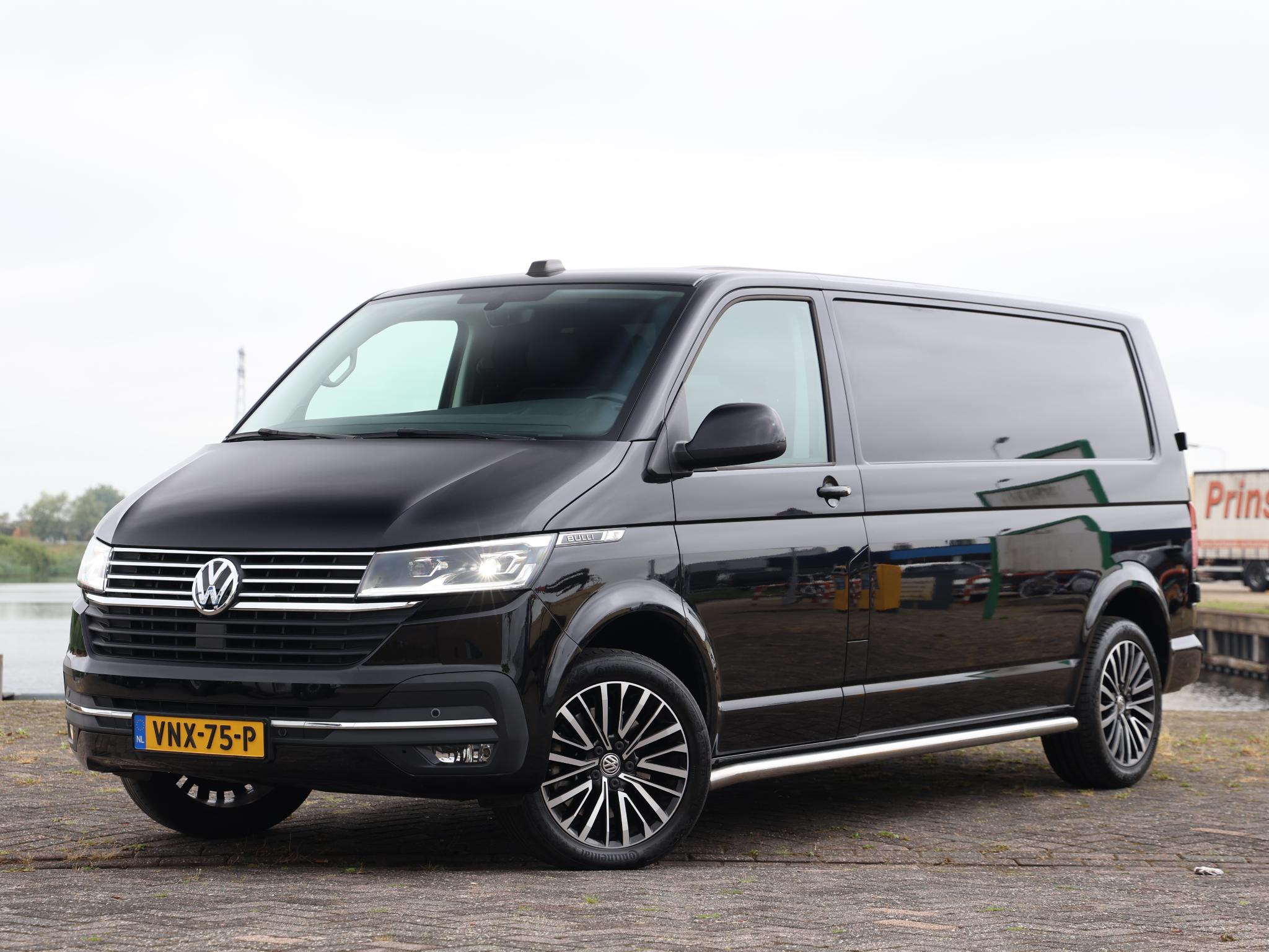 Volkswagen Transporter 2.0 TDI 204 pk L2 Bulli DSG