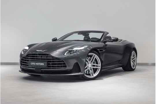 Aston Martin DB12 Volante