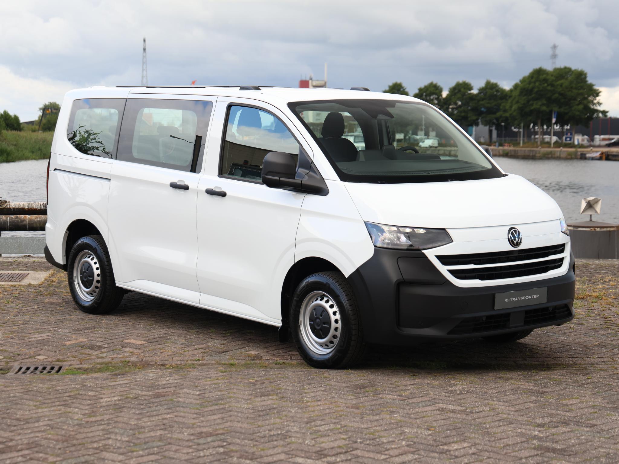 Volkswagen Transporter Kombi Taxi 136PK 71 kWh - Afbeelding 3